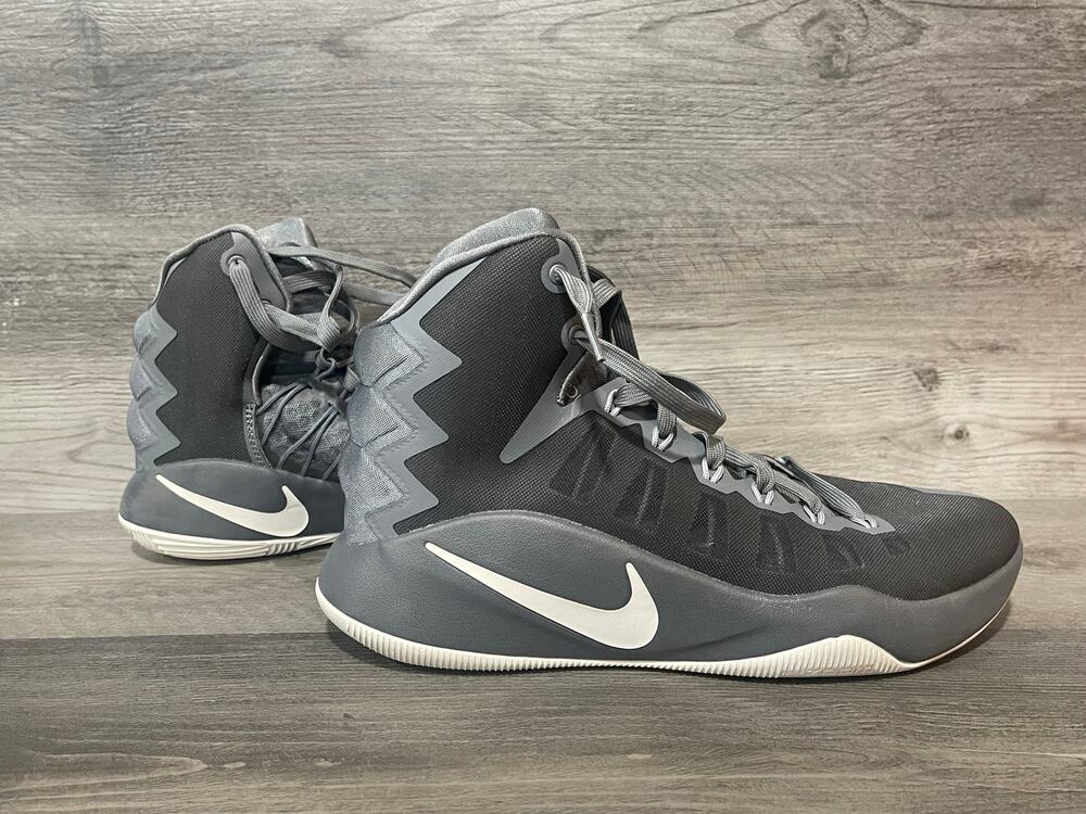 Nike Hyperdunk 2016 Cool Grey 844359-011 Men’s Size 10 Basketball Shoes
